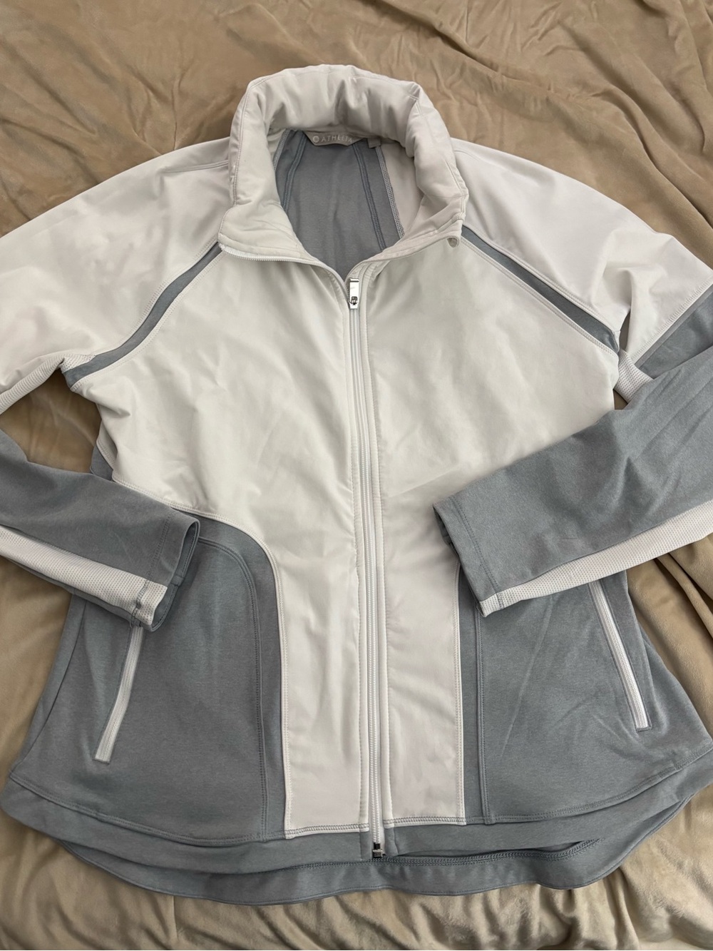 Athleta Two-Tone White and Light Gray Full-Zip Utility Active Running Zip Jacket